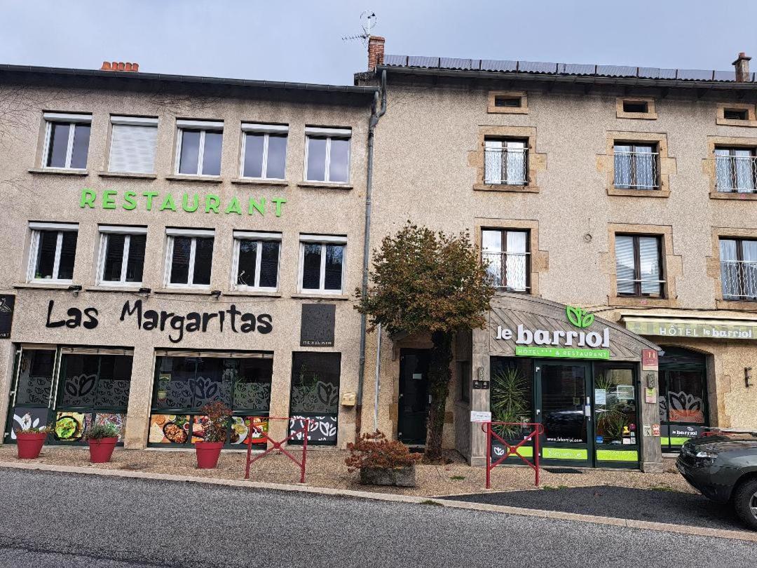 Hotel Le Barriol Saint-Julien-Chapteuil Exterior foto